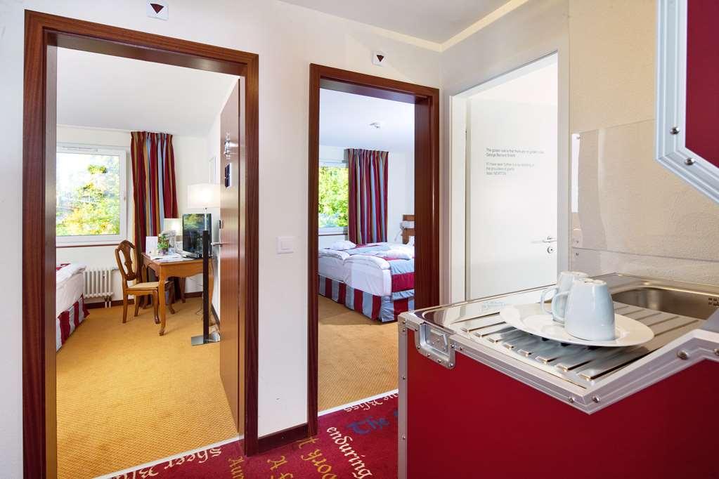 Hotel Des Inventions Ecublens  Oda fotoğraf
